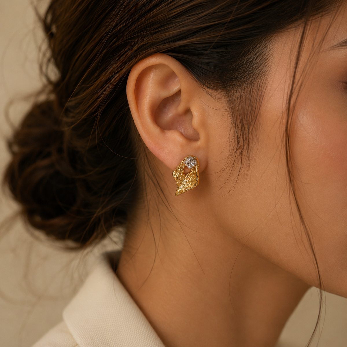 Golden Grace – Anti-Tarnish Sculptural Crystal Earrings